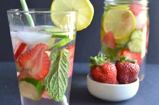 Strawberry Cucumber Refresher