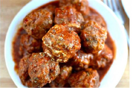 Bobby Flay's Meatball & Sauce