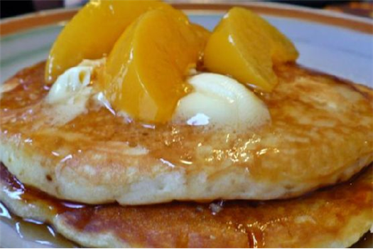 Peach & Brown Sugar Pancakes