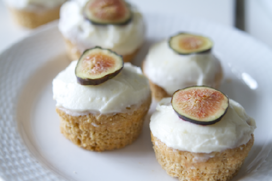 Fig and Almond Cupcakes