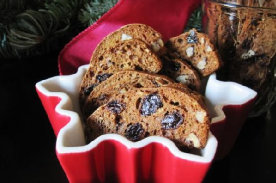 Pecan Cinnamon Raisin Crisps