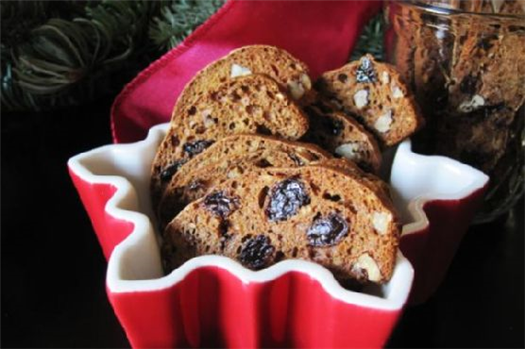 Pecan Cinnamon Raisin Crisps