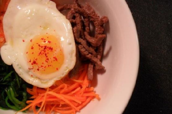 Bibimbab (Korean Rice w Vegetables & Beef)