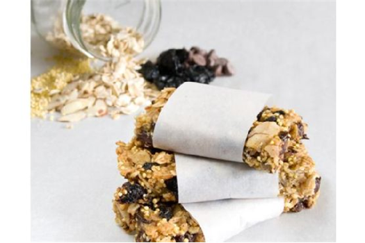 Vanilla Bean Cherry Granola Bars