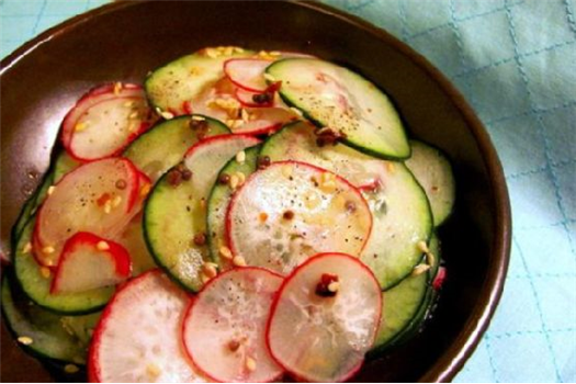 Toasted Sesame Radishes